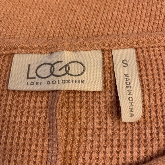 LOGO by Lori Goldstein Thermal Long Sleeve Top - Picture 6 of 8